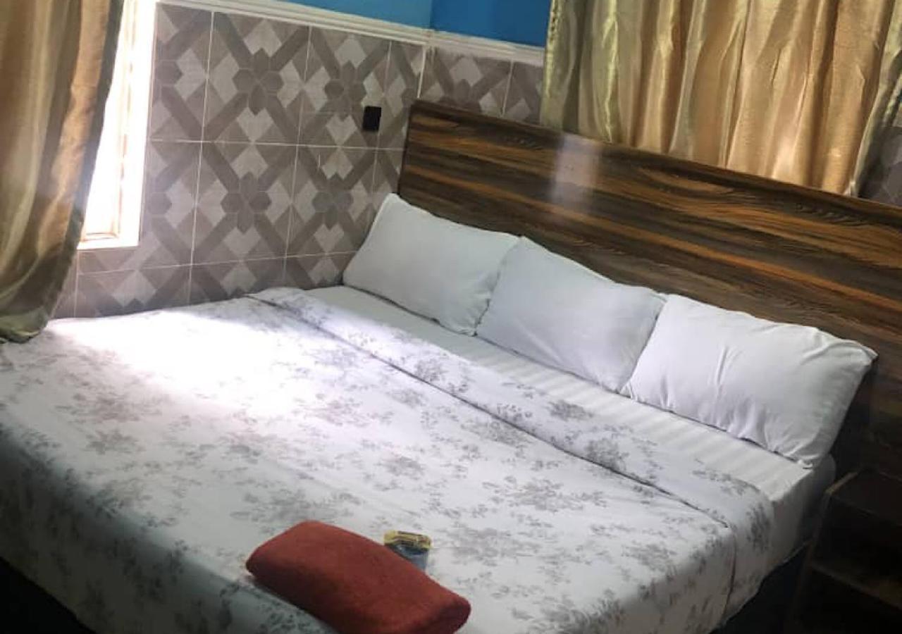 Prince Bella Hotel Ikotun Exterior photo