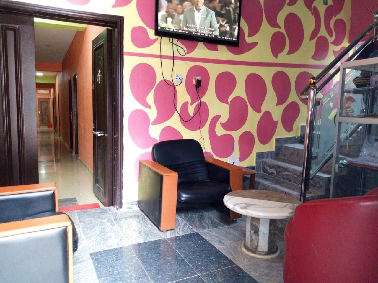 Prince Bella Hotel Ikotun Exterior photo